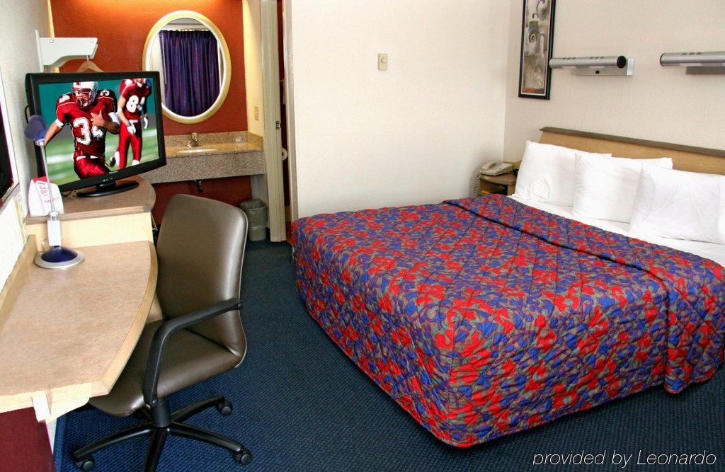 Motel Red Roof St Louis - Westport - Maryland Heights 2*